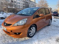 Photo of the vehicle Honda Fit