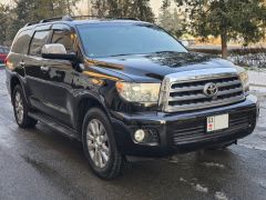 Фото авто Toyota Sequoia