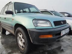 Сүрөт унаа Toyota RAV4