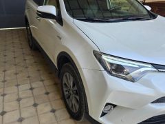 Сүрөт унаа Toyota RAV4