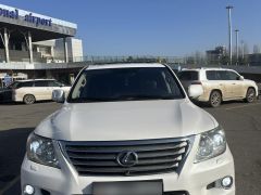 Сүрөт унаа Lexus LX