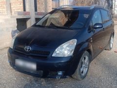 Сүрөт унаа Toyota Corolla Verso