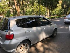 Сүрөт унаа Honda Jazz