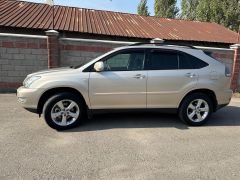 Photo of the vehicle Lexus RX