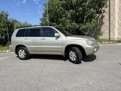 Photo of the vehicle Toyota Highlander