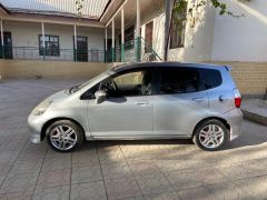 Фото авто Honda Fit