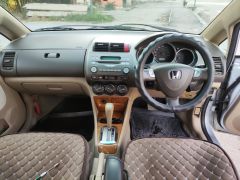 Сүрөт унаа Honda Fit Aria