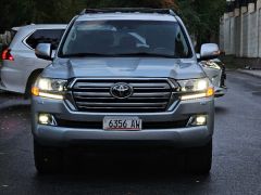 Сүрөт унаа Toyota Land Cruiser