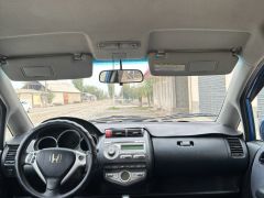 Фото авто Honda Jazz