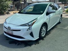 Сүрөт унаа Toyota Prius