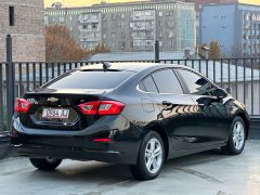 Photo of the vehicle Chevrolet Cruze