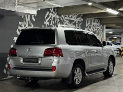 Сүрөт унаа Lexus LX