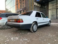 Фото авто Mercedes-Benz W124