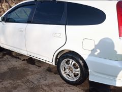 Сүрөт унаа Honda Stream