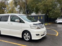 Фото авто Toyota Alphard