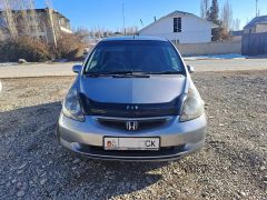 Photo of the vehicle Honda Fit