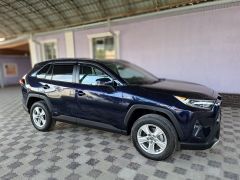 Сүрөт унаа Toyota RAV4