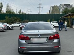 Photo of the vehicle BMW 5 Series