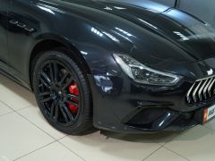 Сүрөт унаа Maserati Ghibli