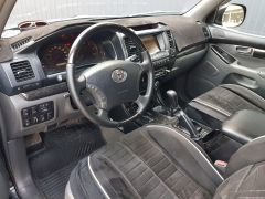 Сүрөт унаа Toyota Land Cruiser Prado