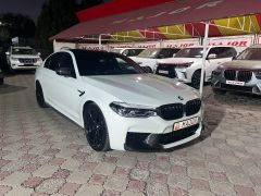 Фото авто BMW M5