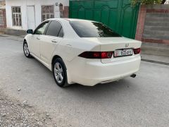 Фото авто Honda Accord