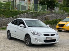 Фото авто Hyundai Accent