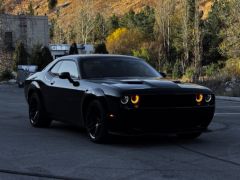 Photo of the vehicle Dodge Challenger