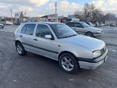 Photo of the vehicle Volkswagen Golf