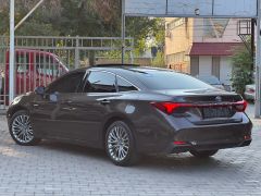 Сүрөт унаа Toyota Avalon