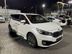 Фото авто Kia Carnival