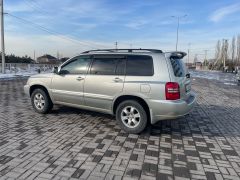 Photo of the vehicle Toyota Highlander