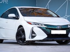 Фото авто Toyota Prius