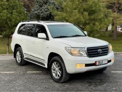 Photo of the vehicle Toyota Land Cruiser