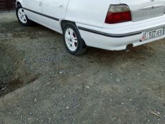 Сүрөт унаа Daewoo Nexia