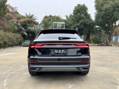 Сүрөт унаа Audi Q8