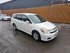 Сүрөт унаа Honda Stream