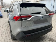 Сүрөт унаа Toyota RAV4