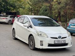 Фото авто Toyota Prius