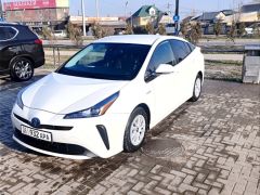 Фото авто Toyota Prius