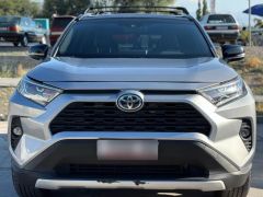 Сүрөт унаа Toyota RAV4