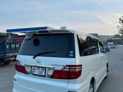 Сүрөт унаа Toyota Alphard