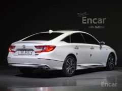 Фото авто Honda Accord