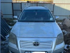 Сүрөт унаа Toyota Avensis