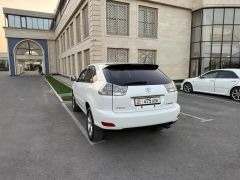 Сүрөт унаа Toyota Harrier