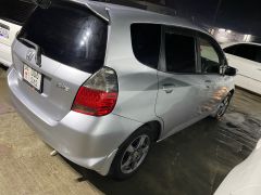 Фото авто Honda Fit