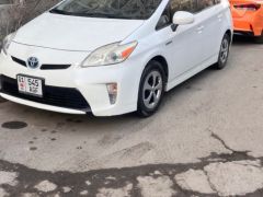 Фото авто Toyota Prius