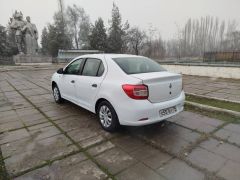 Фото авто Renault Logan