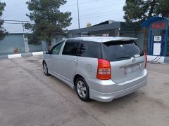 Фото авто Toyota Wish