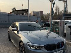 Photo of the vehicle BMW 5 Series